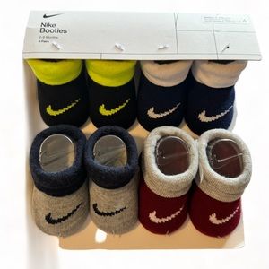 4 PAIR OF BABY BOY NIKE BOOTIES